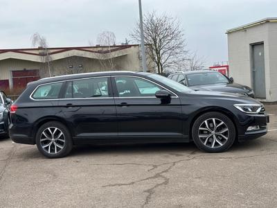 Volkswagen Passat VIII Sw 2.0 Tdi 150 Bluemotion Technology Confortline Dsg7