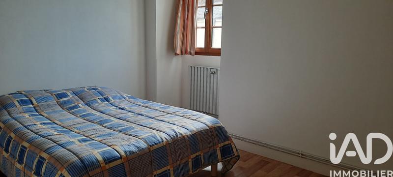 Maison - 180 m² - 8 pièces