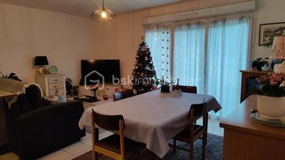 Appartement - 64 m² - 3 pièces