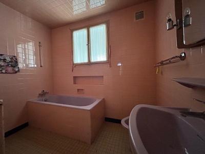 Maison - 65 m² - 3 pièces