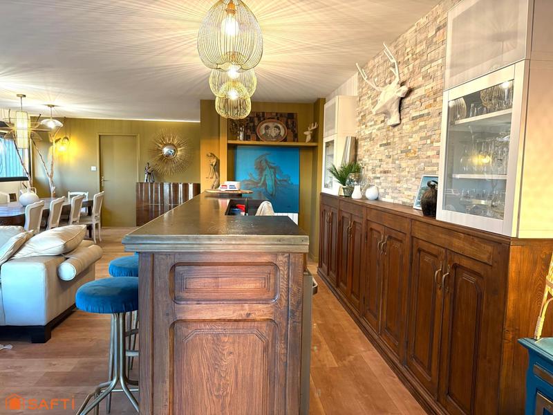 Appartement - 109 m² - 4 pièces