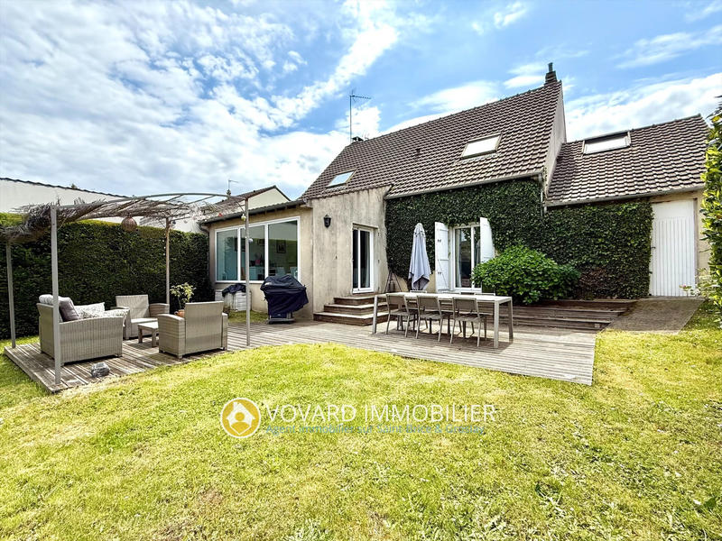 Maison - 137 m² - 6 pièces