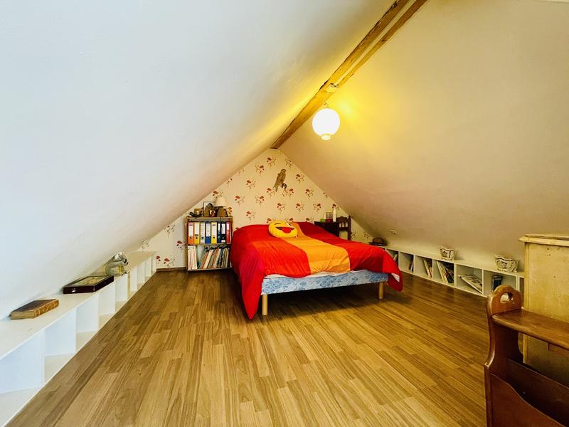 Maison - 189 m² - 8 pièces