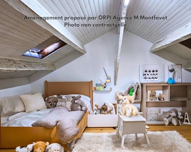 Appartement - 143 m² - 5 pièces