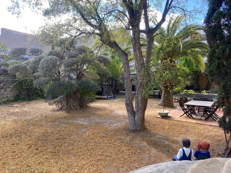 Maison - 259 m² - 9 pièces