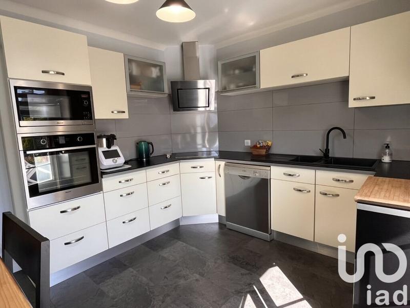 Maison - 143 m² - 6 pièces