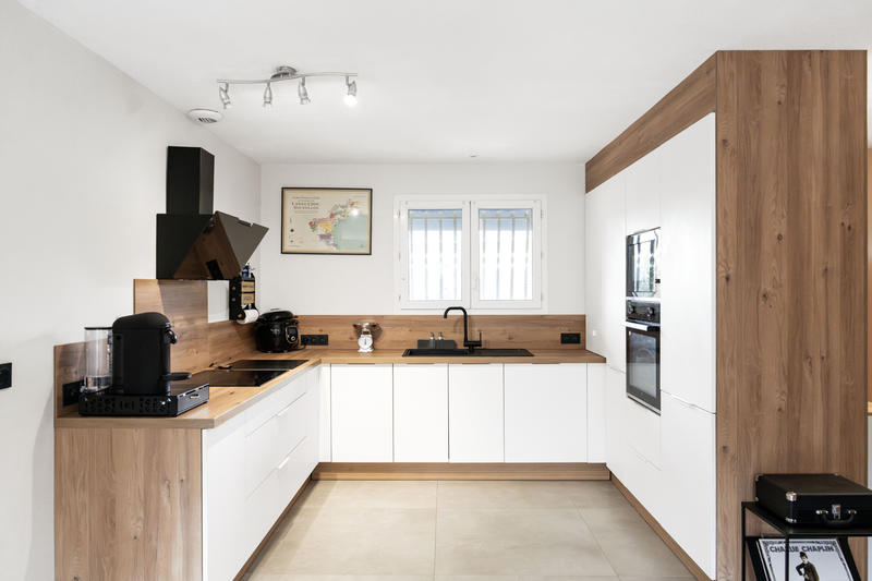 Maison - 105 m² - 4 pièces