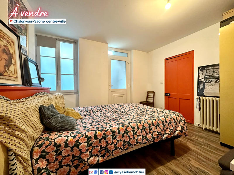 Appartement - 140 m² - 6 pièces