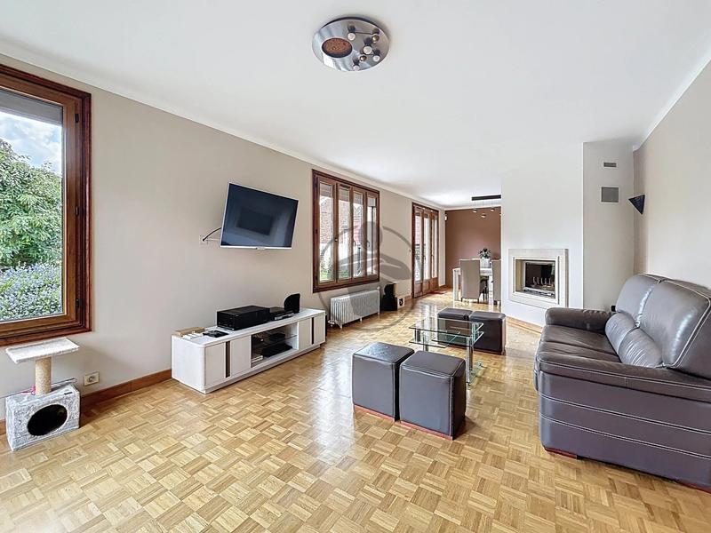 Maison - 148 m² - 6 pièces