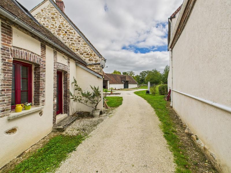 Maison - 186 m² - 7 pièces