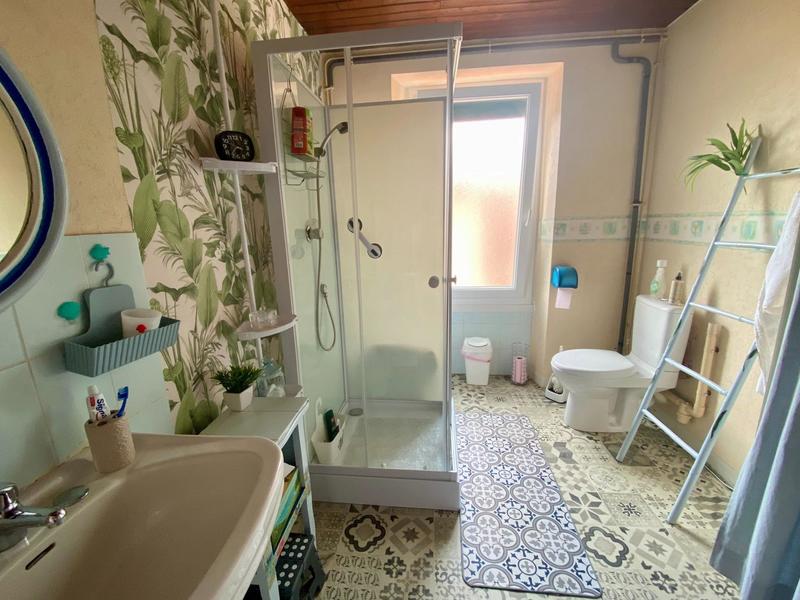 Maison - 233 m² - 10 pièces