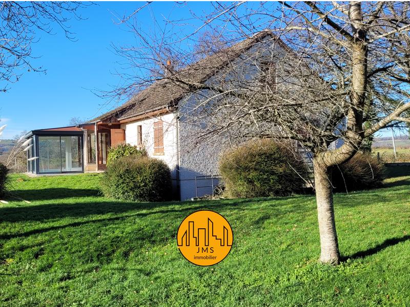 Maison - 105 m² - 5 pièces