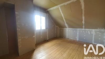 Maison - 296 m² - 7 pièces