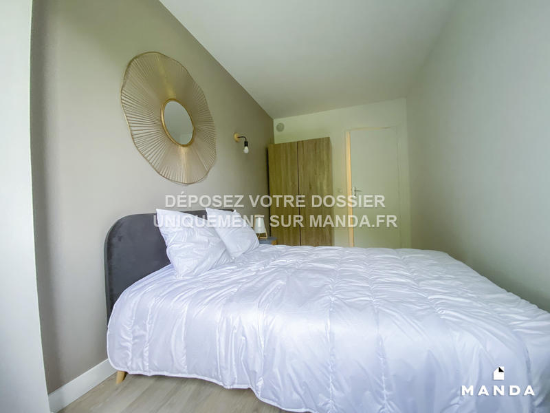 Chambre - 12 m² - 4 pièces