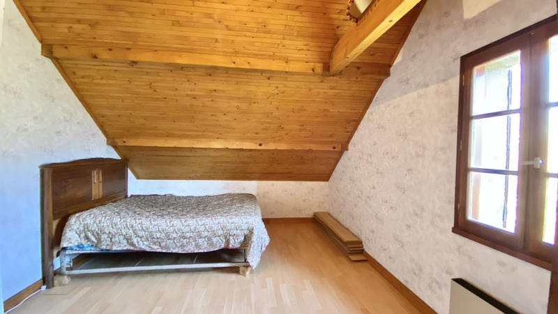 Maison - 110 m² - 4 pièces