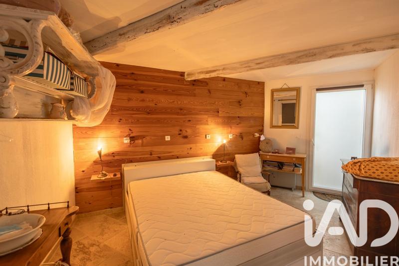 Maison - 423 m² - 8 pièces