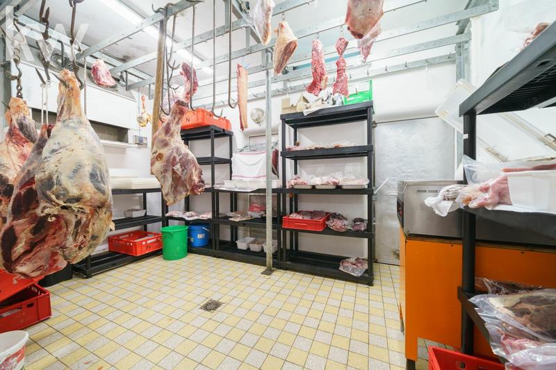 Fonds de commerce - Magasins - 106 m²