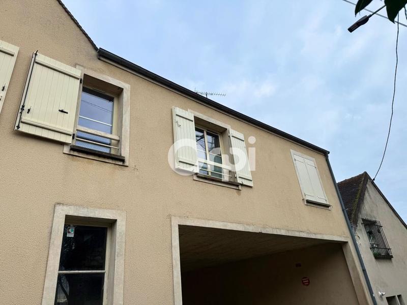 Studio - 28 m² - 1 pièce