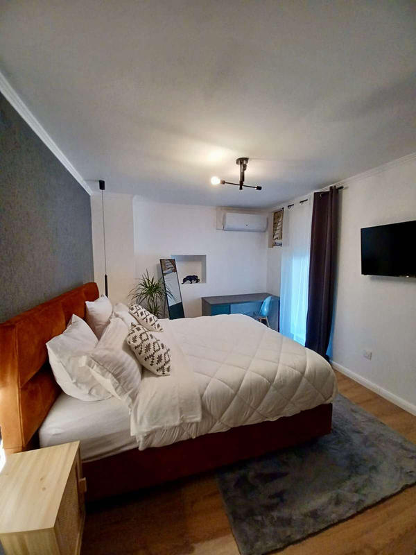 Maison - 170 m² - 5 pièces