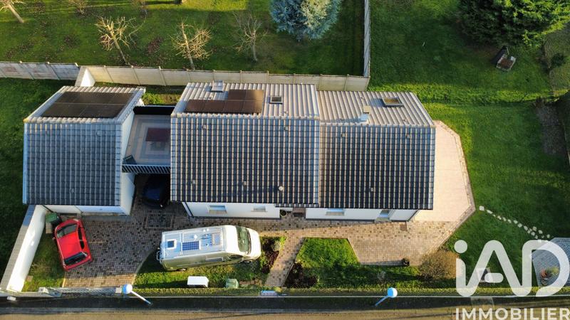 Maison - 162 m² - 6 pièces