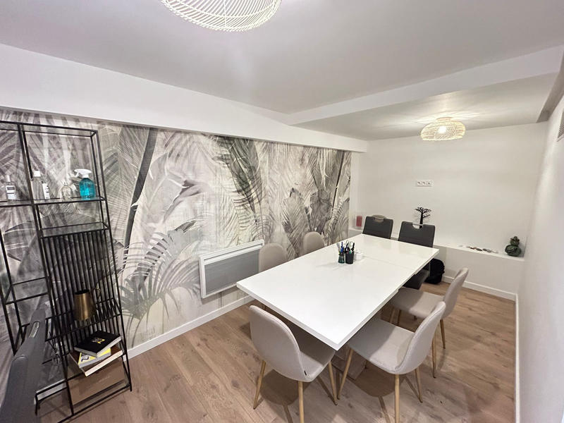 Local commercial - 73 m² - 2 pièces