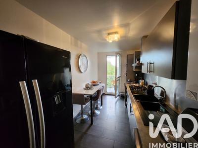 Duplex - 93 m² - 5 pièces