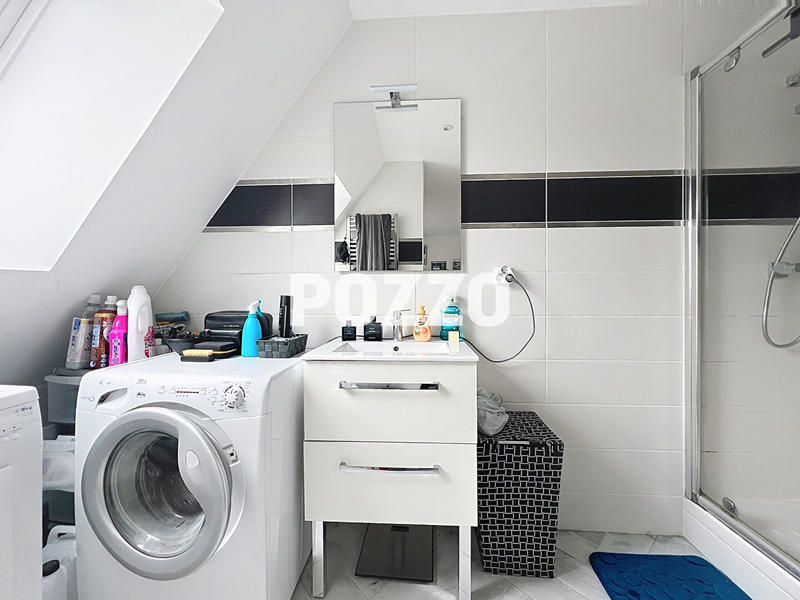 Maison - 104 m² - 5 pièces