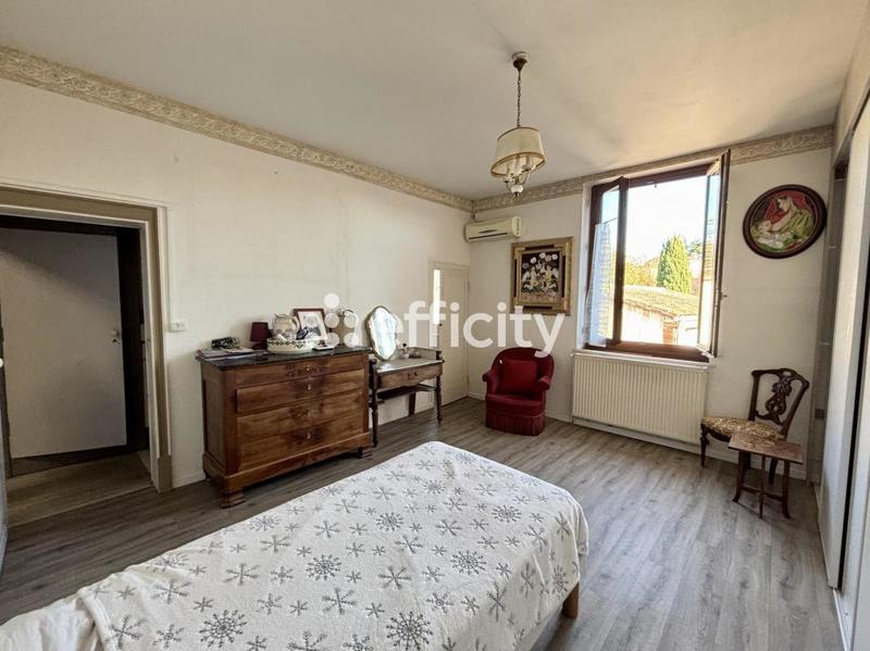 Maison - 169 m² - 5 pièces