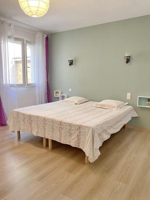 Villa - 210 m² - 8 pièces