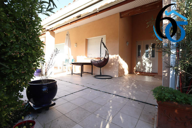 Maison - 216 m² - 8 pièces