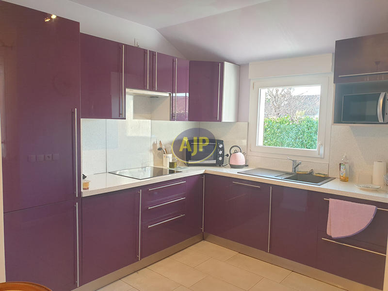 Maison - 76 m² - 3 pièces