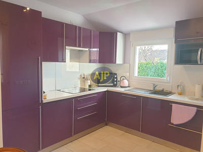 Maison - 76 m² - 3 pièces