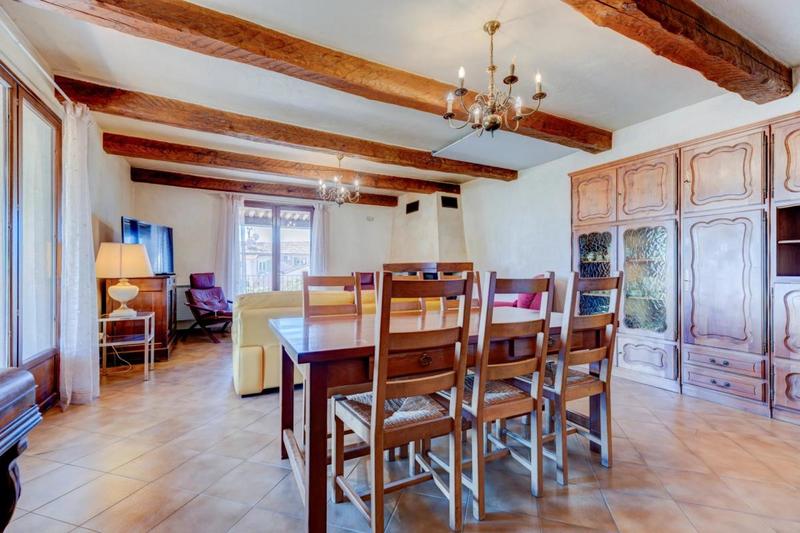 Villa - 147 m² - 4 pièces