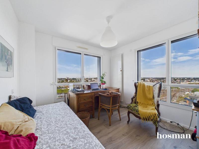 Appartement - 94 m² - 4 pièces