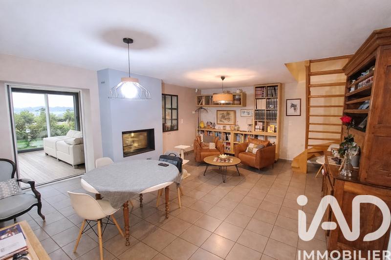 Maison - 147 m² - 7 pièces