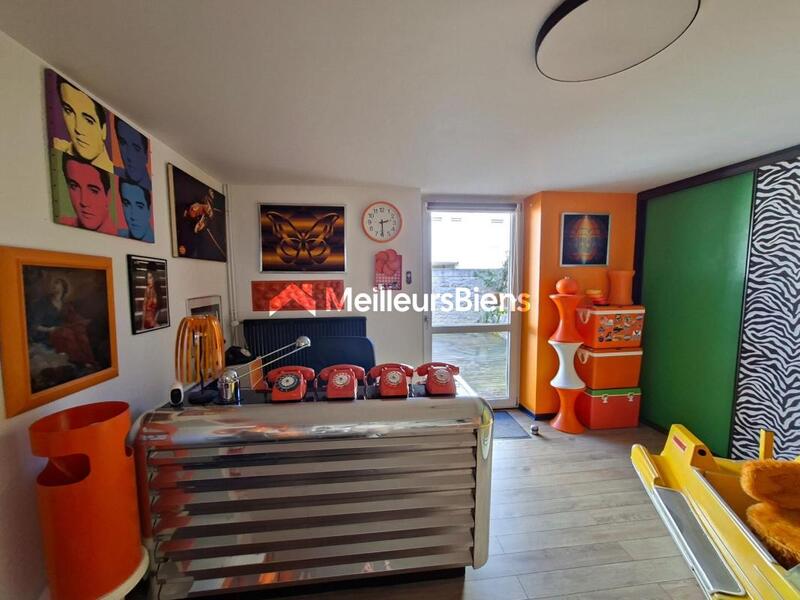 Maison - 180 m² - 5 pièces