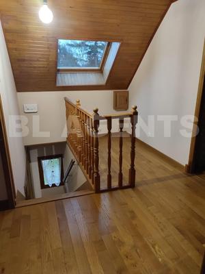 Maison traditionnelle - 160 m² - 7 pièces