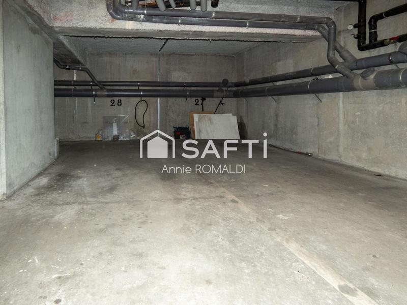 Appartement - 99 m² - 4 pièces