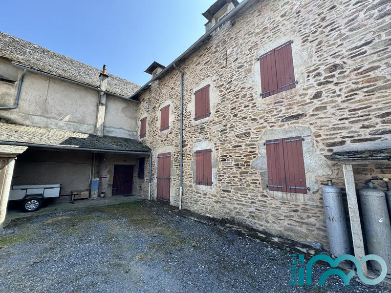 Maison - 175 m² - 7 pièces
