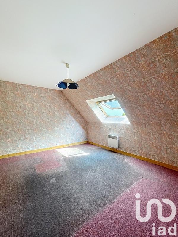 Maison - 239 m² - 10 pièces