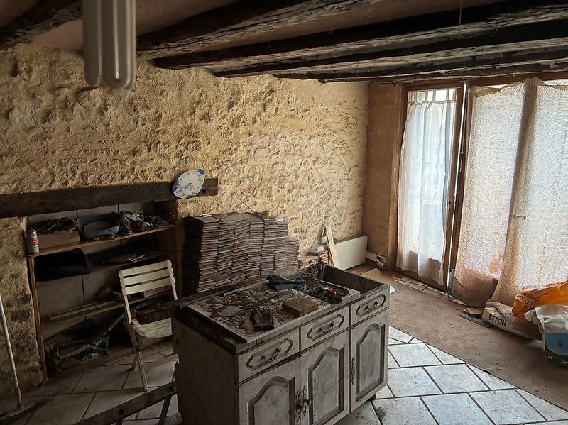 Maison en pierre - 102 m² - 4 pièces