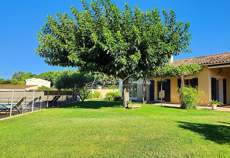 Villa - 220 m² - 11 pièces