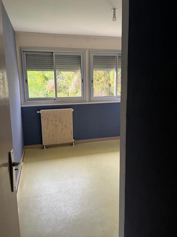 Maison - 98 m² - 5 pièces