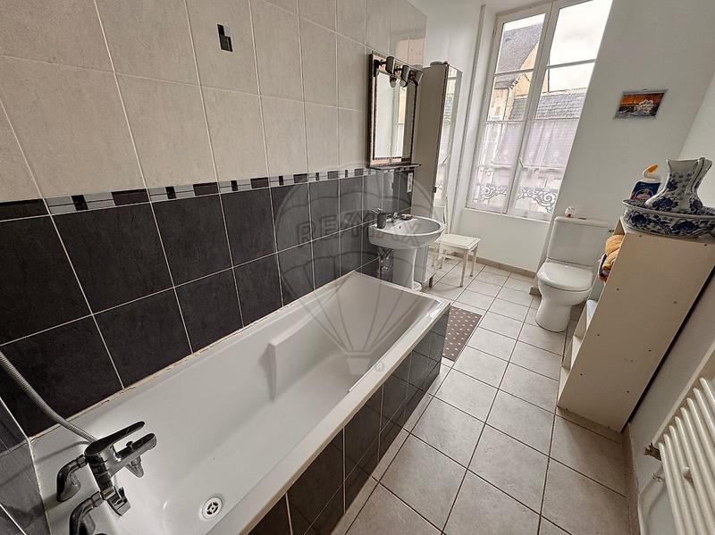 Maison - 156 m² - 6 pièces