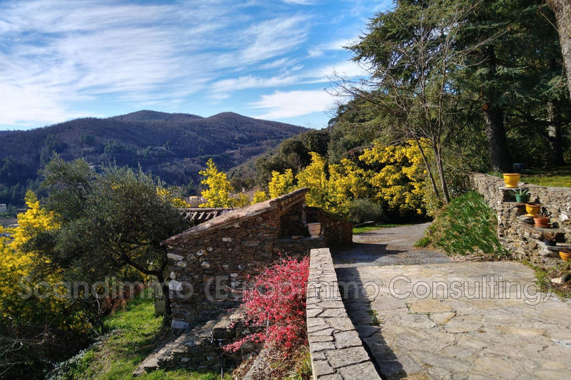 Maison - 199 m² - 5 pièces