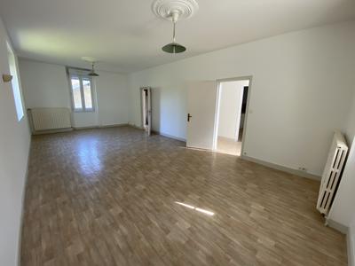 Maison traditionnelle - 152 m² - 5 pièces