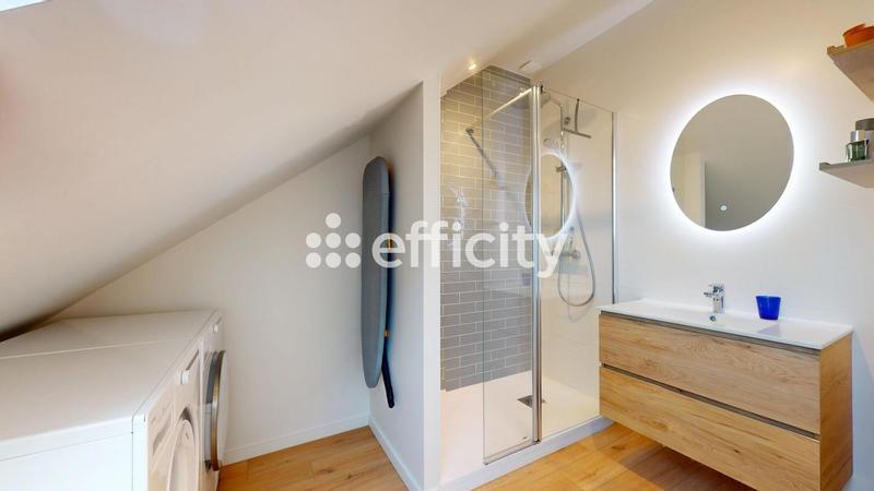 Appartement - 75 m² - 3 pièces