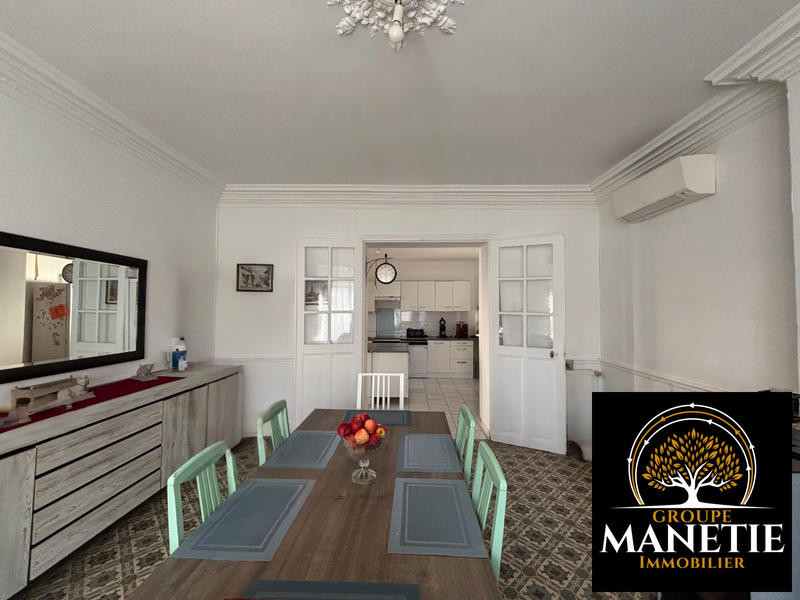 Maison ancienne - 157 m² - 8 pièces