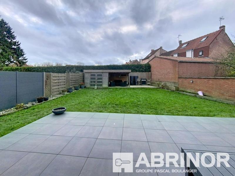 Maison - 105 m² - 6 pièces