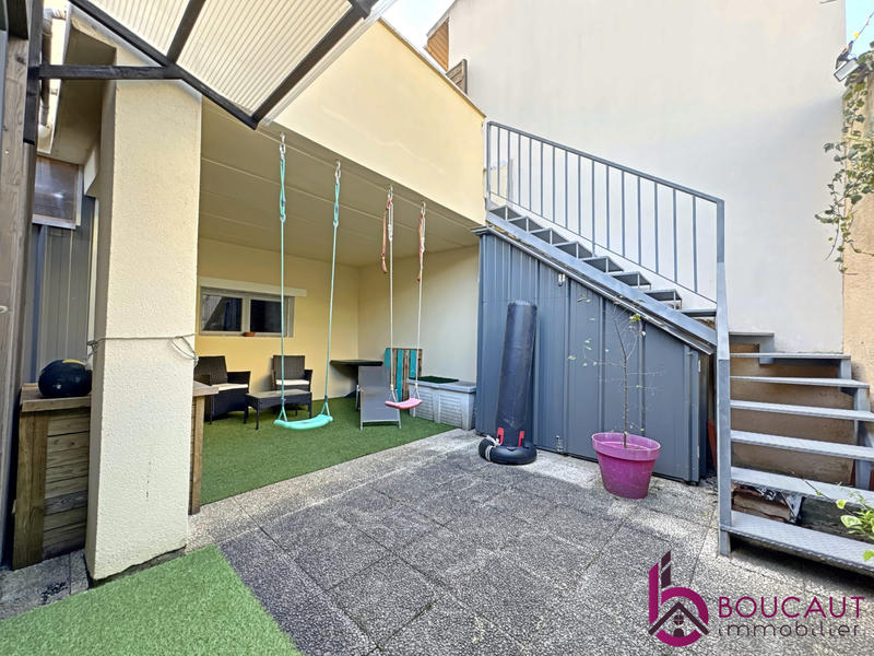 Maison - 104 m² - 4 pièces